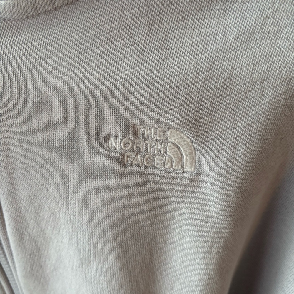 The North Face Women’s Evolution Full-Zip Sweater - Picture 7 of 12